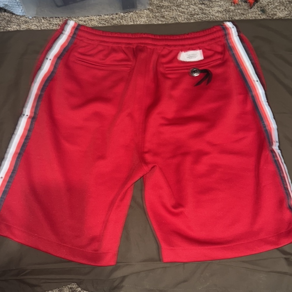 NWT THE EDITOR HANDMADE IN ITALY MENS SHORTS - Picture 3 of 4